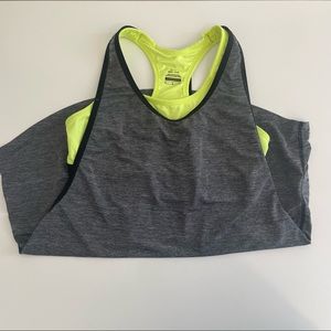 Nike Built-in Sports Bra Tank